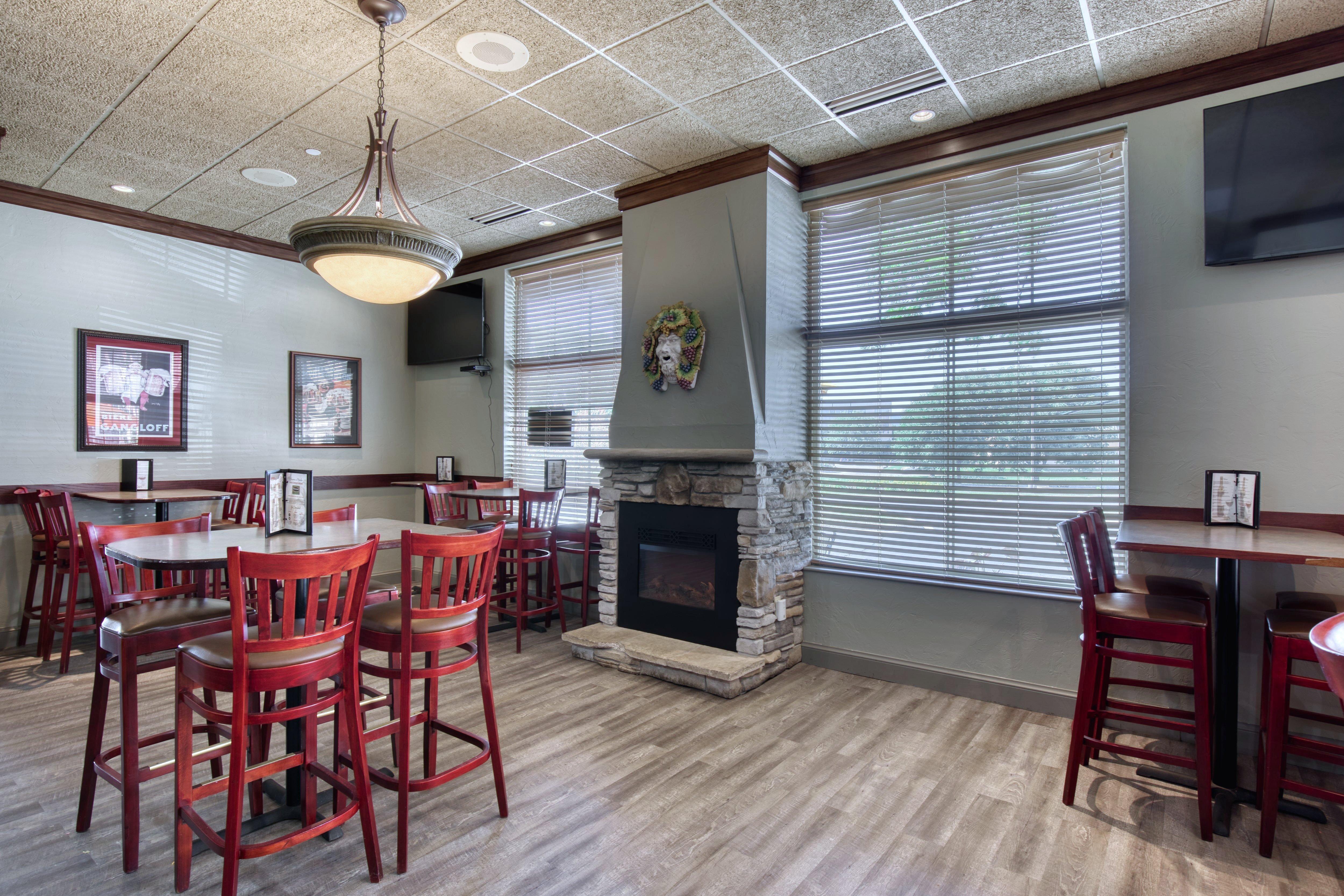Holiday Inn Hotel & Suites Madison West - Middleton By Ihg Exterior foto
