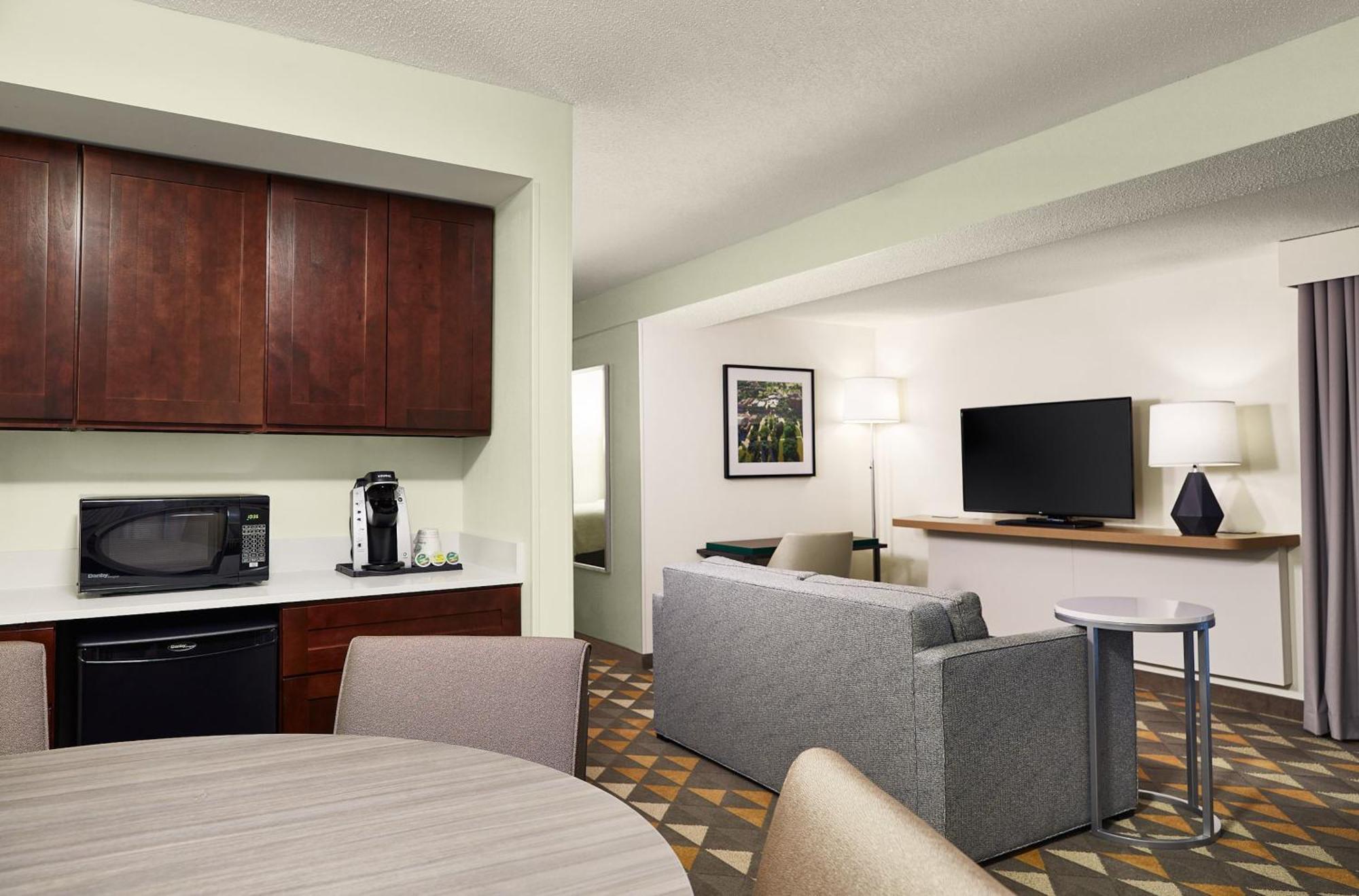 Holiday Inn Hotel & Suites Madison West - Middleton By Ihg Exterior foto
